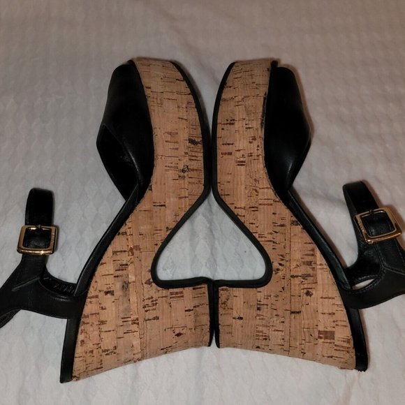 Authentic Fendi Black Leather Ankle Strap Cork Wedge Platform Heels Size 38/US 8 - Picture 10 of 16